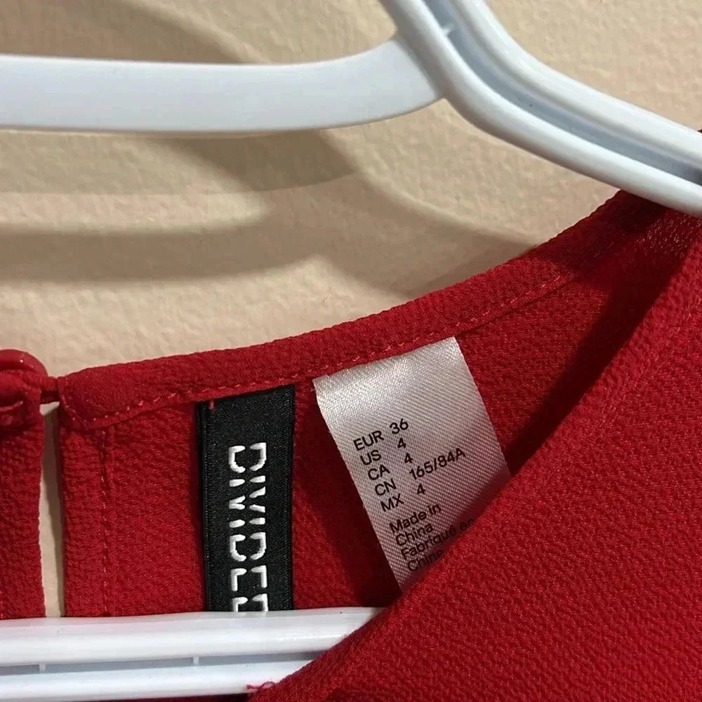 (5) Divided  blouse​ - Picture 2 of 3